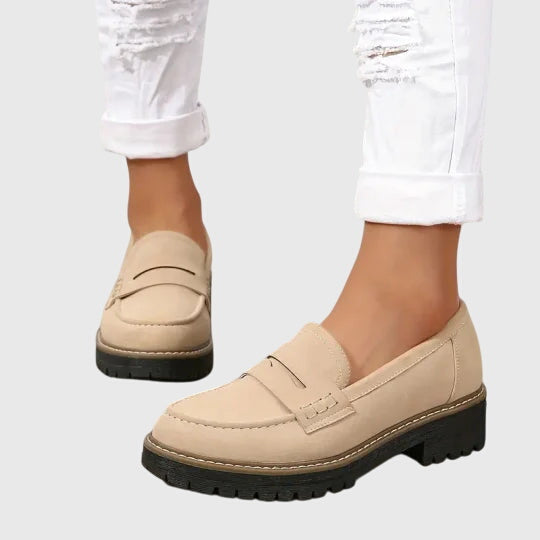 Destinae | Suede Loafers